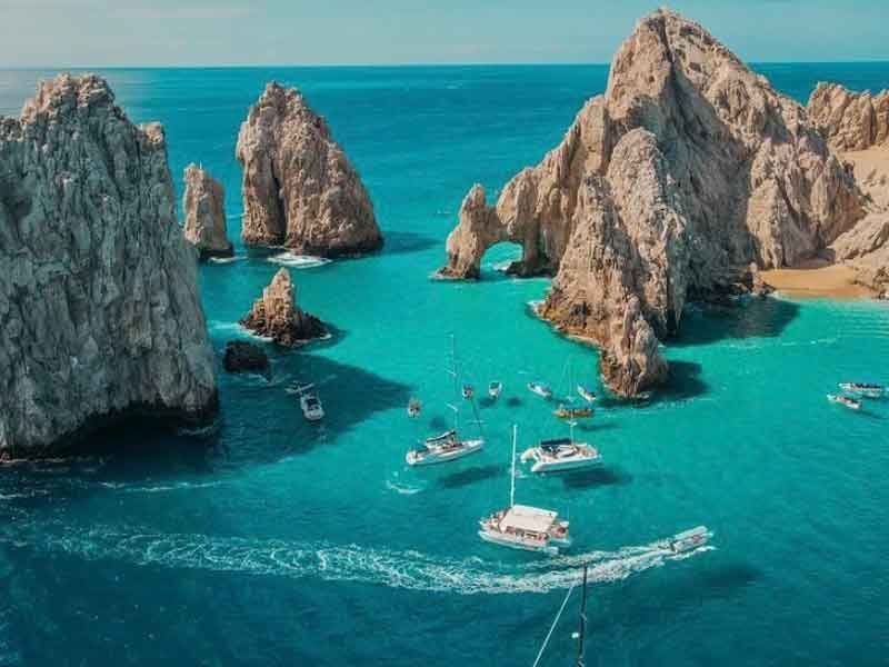 The Arch of Cabo San Lucas (El Arco) viewed from a private boat rental